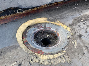 Emergency Roof Repair Service1